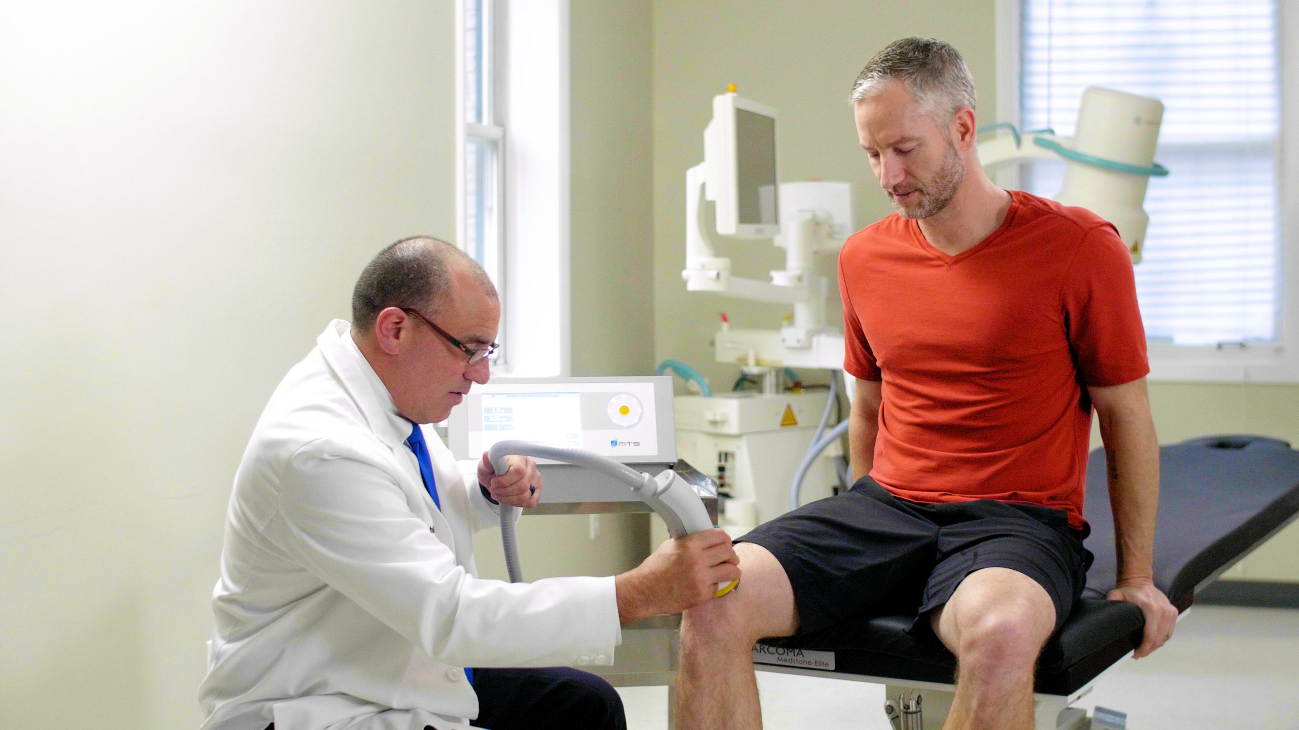 doctor using softwave